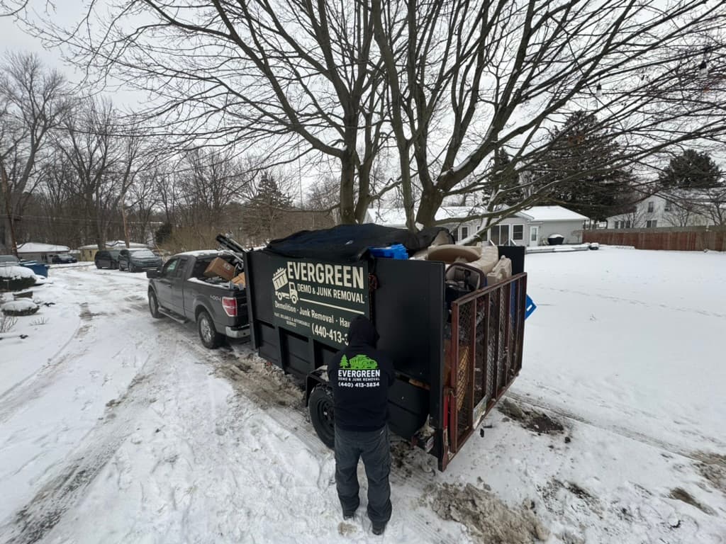 Office & Commercial Cleanout for Lake County Businesses