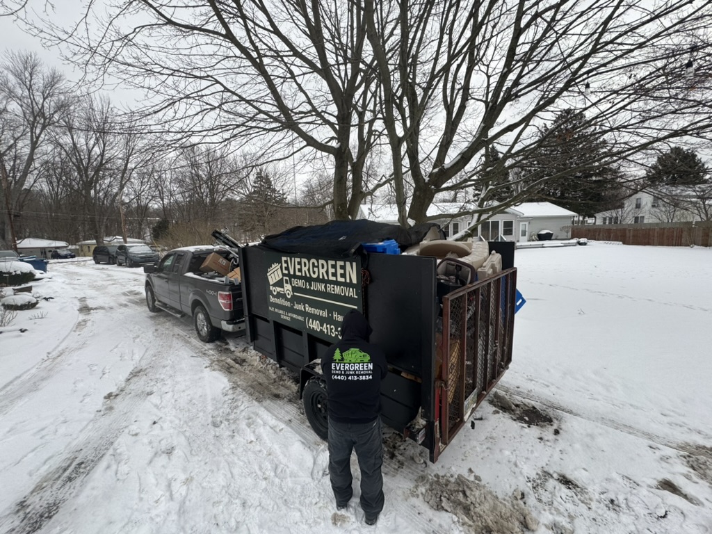 Office & Commercial Cleanout for Lake County Businesses